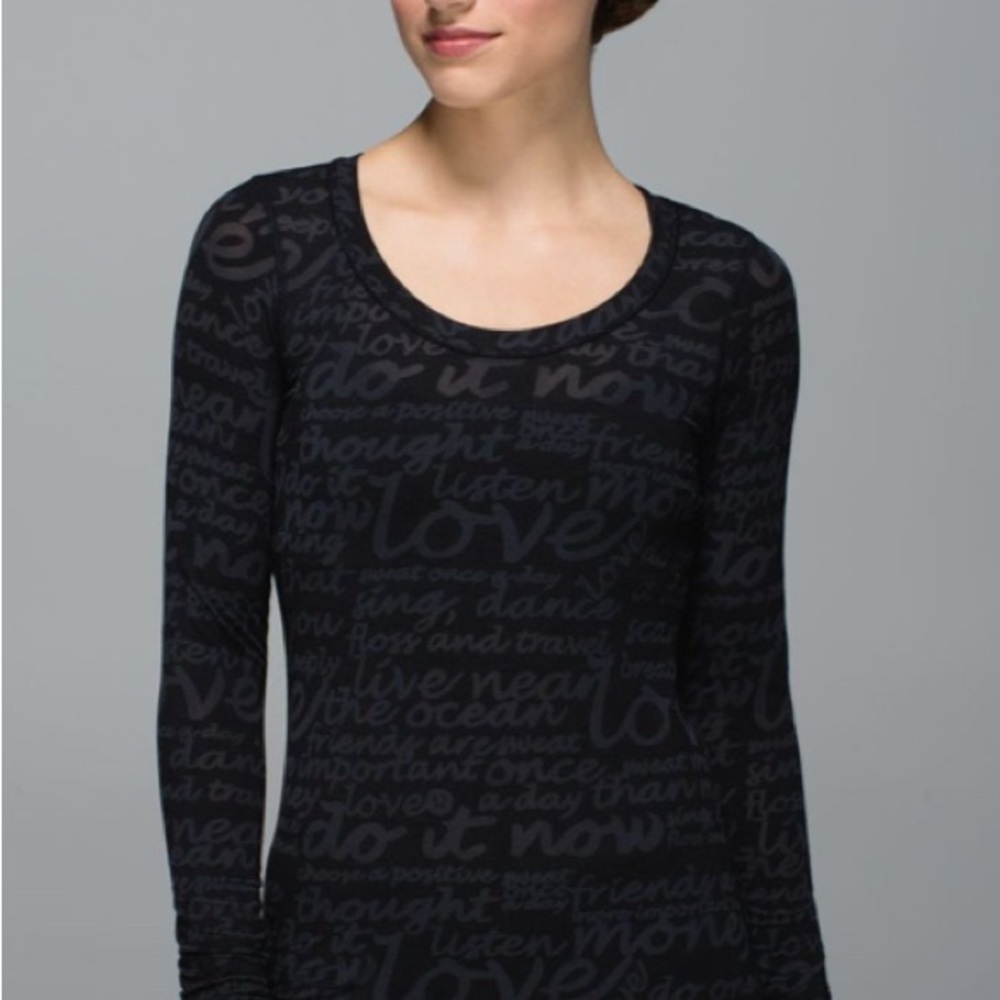 Lululemon Daily Practice Long Sleeve
See Love Manifesto Burnout Black